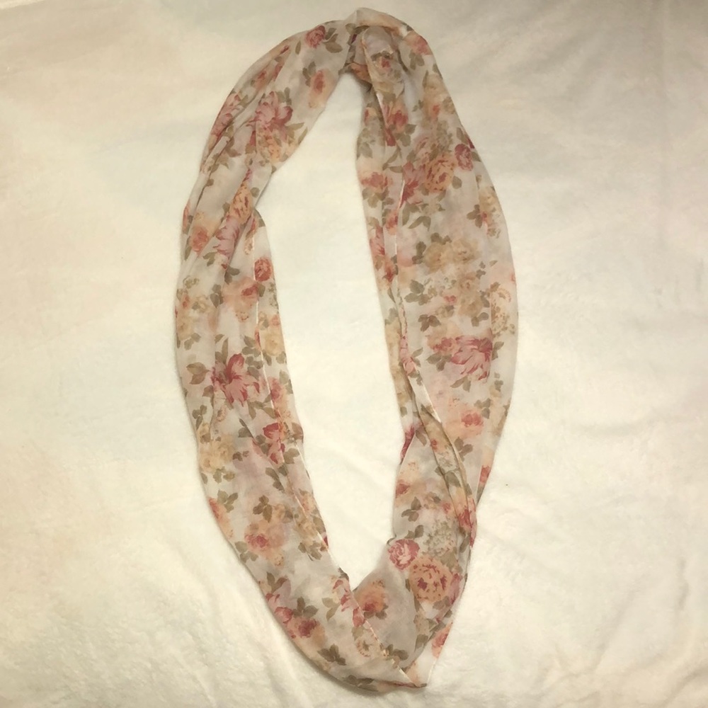 Infinity scarf